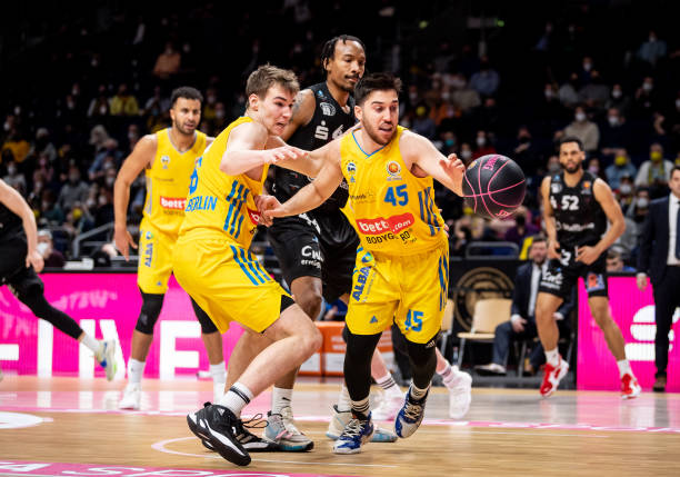 甲奖杯的垄 甲奖杯的垄